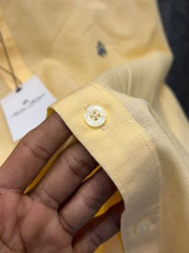 Brooks Brothers IMPORTED STORE ARTICLE SHIRT