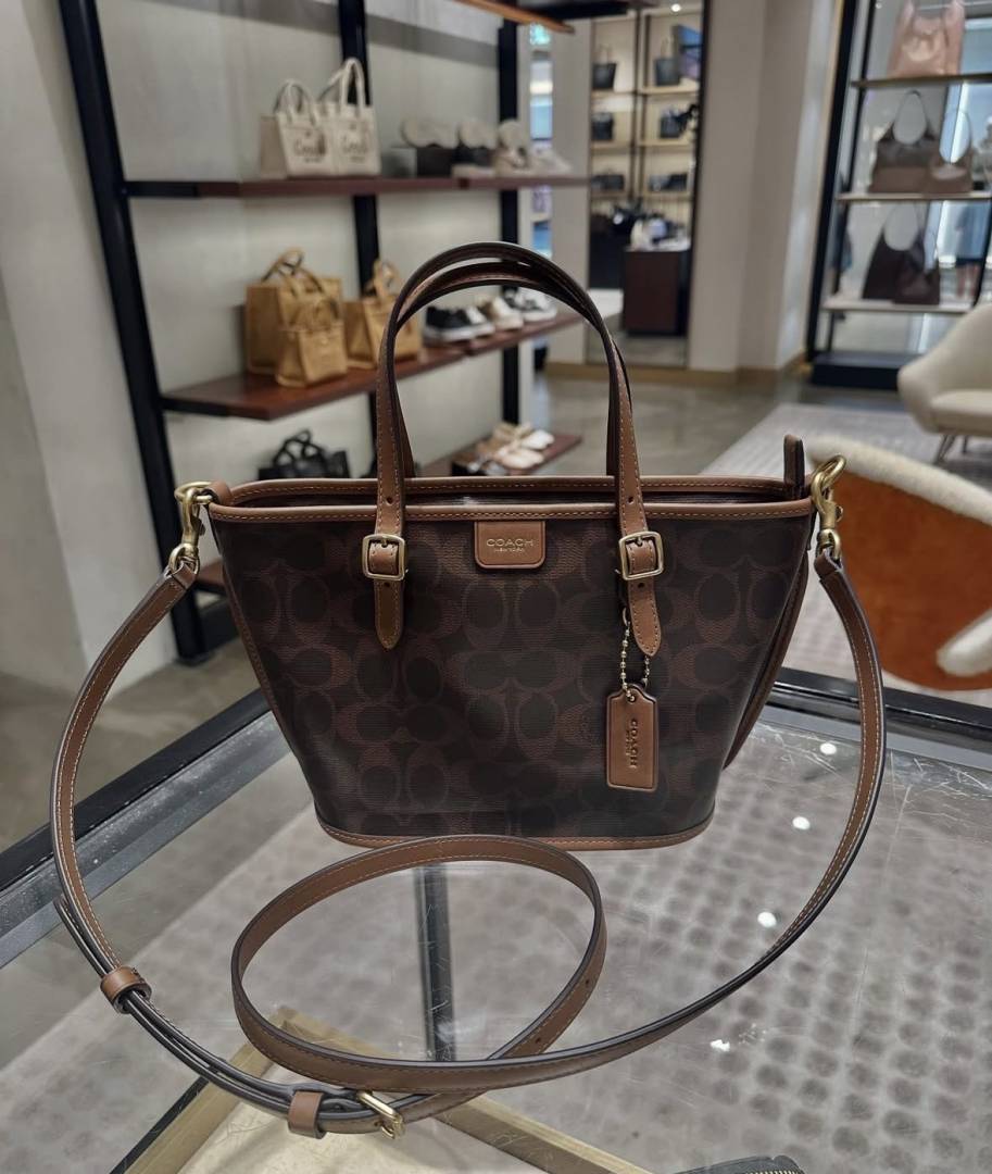 Coacch Taxi 21 Coffee Brown SmallTote With OriginalBox DustCover