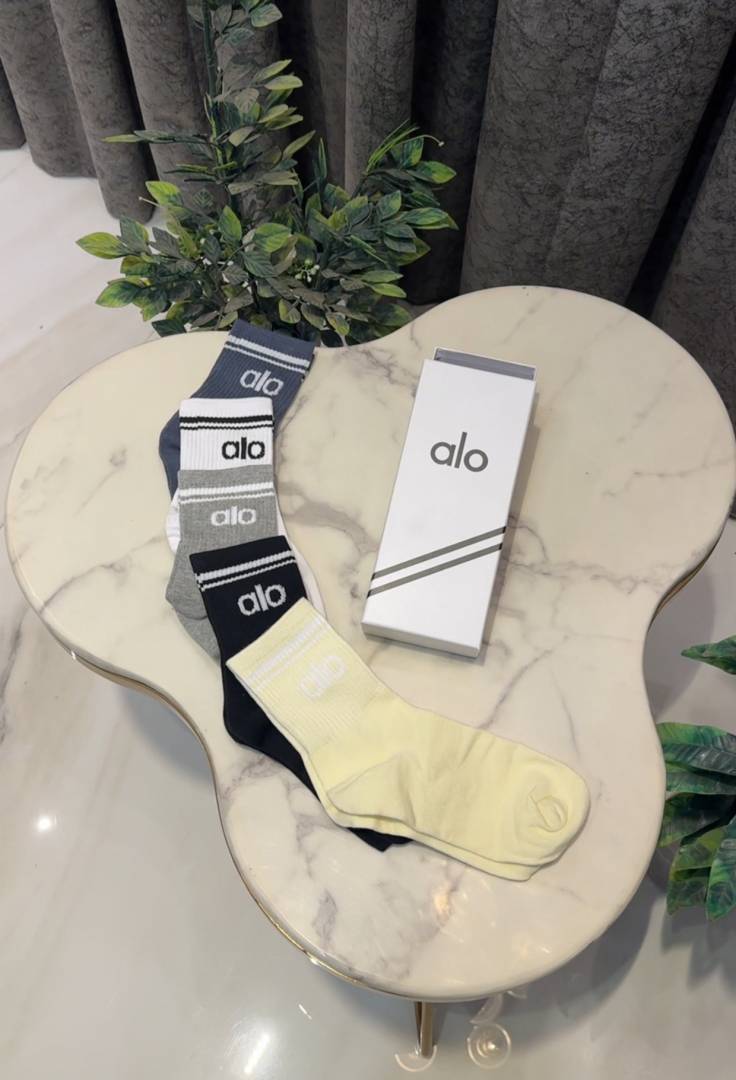 Alo IMPORTED SOCKS 5 PLEASE SET