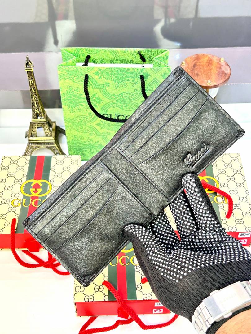 Guchi Black Wallet Fa 17