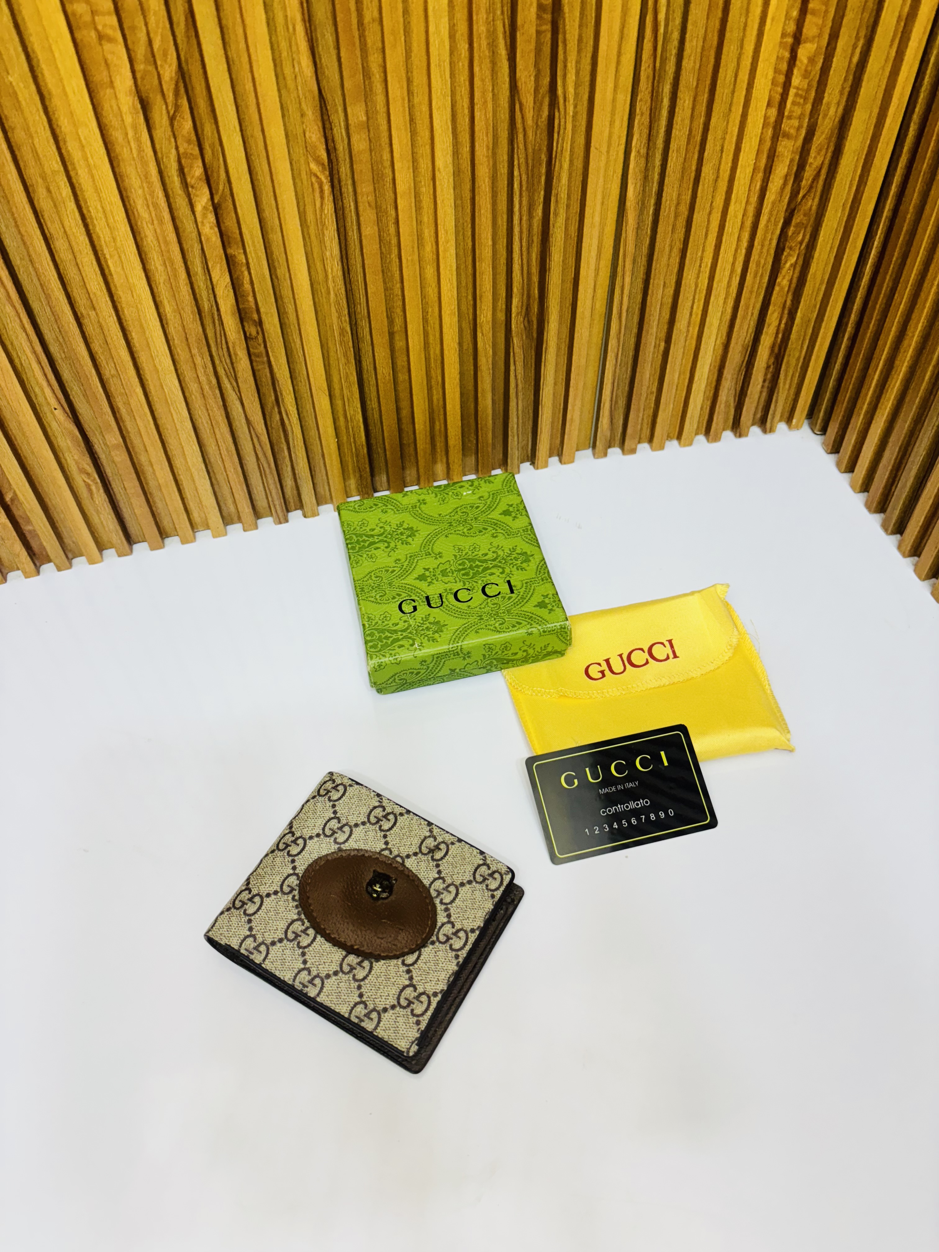 105 GUCHI PREMIUM QUALITY WALLET