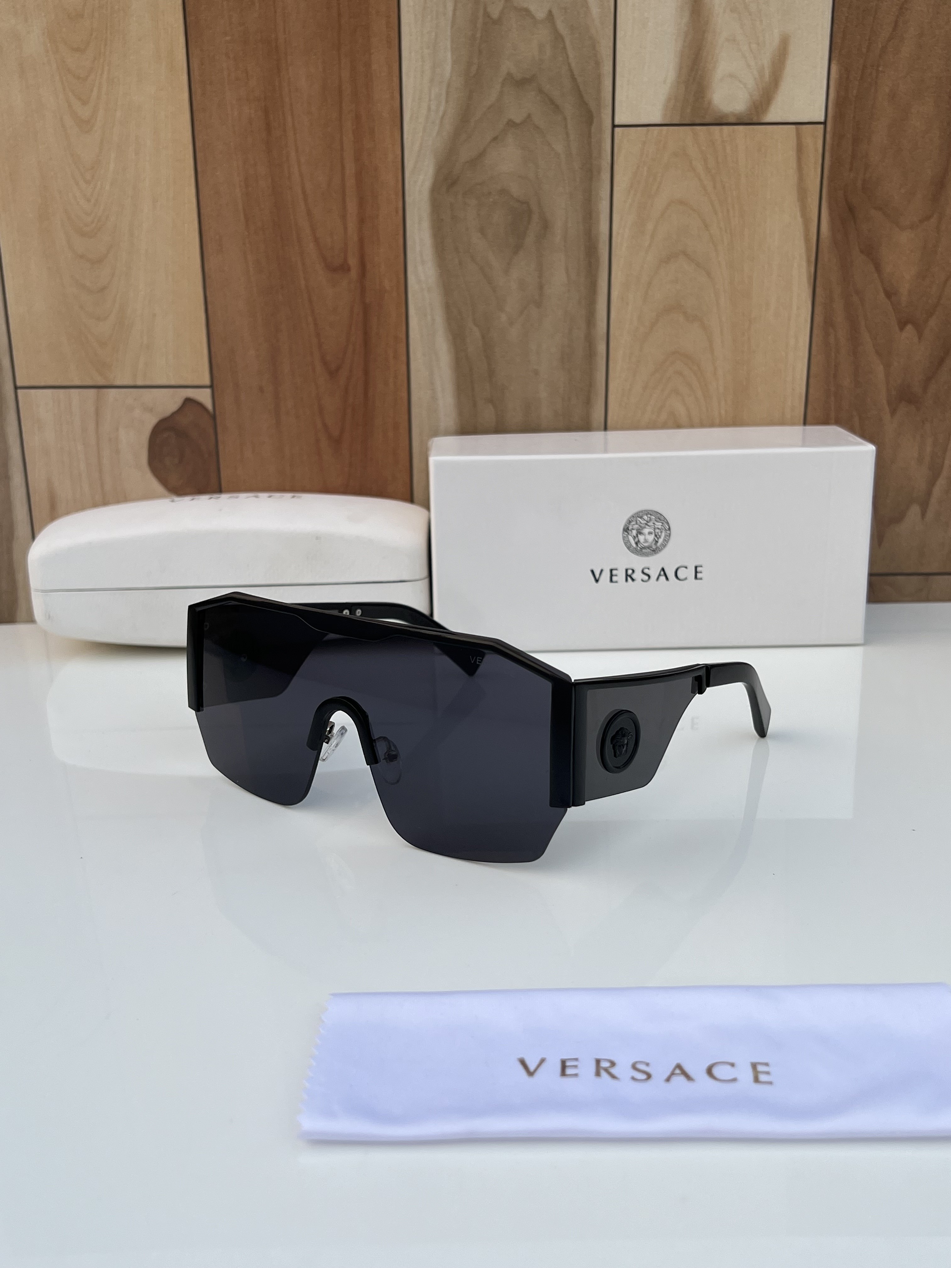 Versace_8312_black