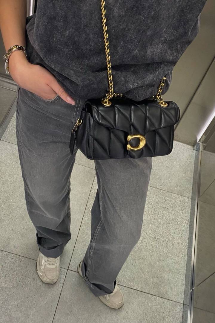 Coacch Tabby 20 Quilted Black Gold ShoulderBag With OriginalBox DustCover