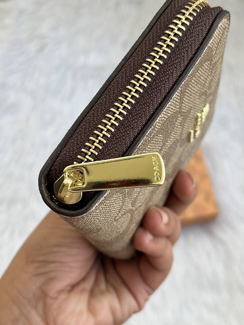 Coatch_107_Apricot_Mini_Wallet_With_OriginalBox