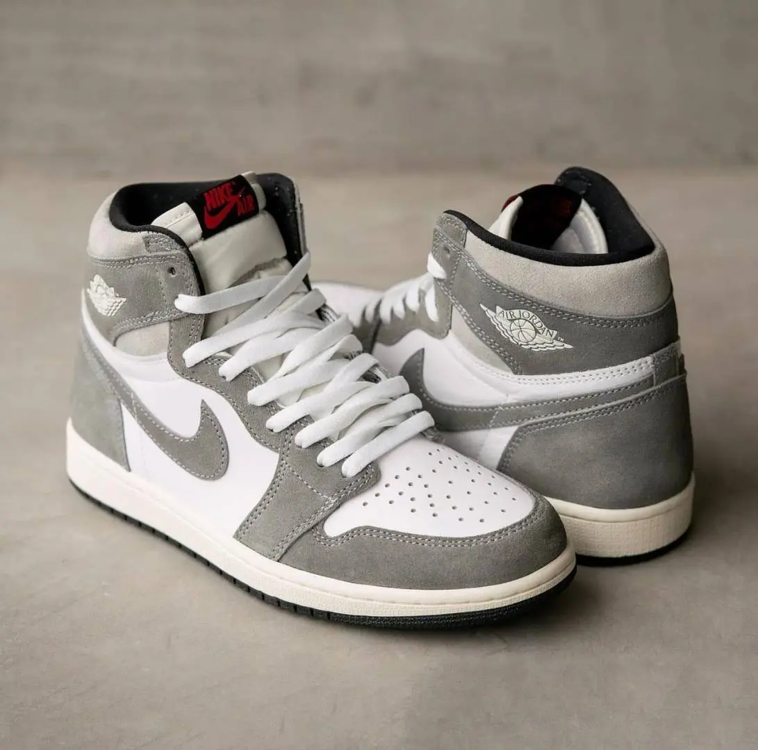 Nike AIR JORDAN 1 HIGH WASHED BLACK SEMI UA - Image 3