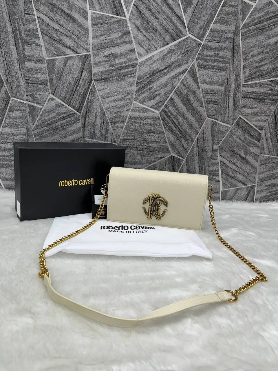 Roberto Cavalli RC Logo White Shoulder Sling Bag With Original Box - Image 8