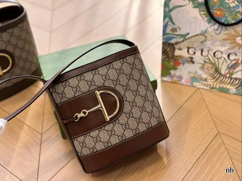 Gucci 73 Small Bucket Bag With OriginalBox Dustcover - Image 2