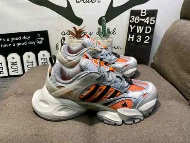 Adidas Vento XLG Runner Deluxe Silver Orange 969 - Image 3