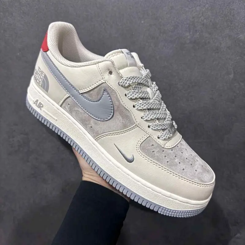 Nike AIR FORCE 107 LOW NORTTH FACE