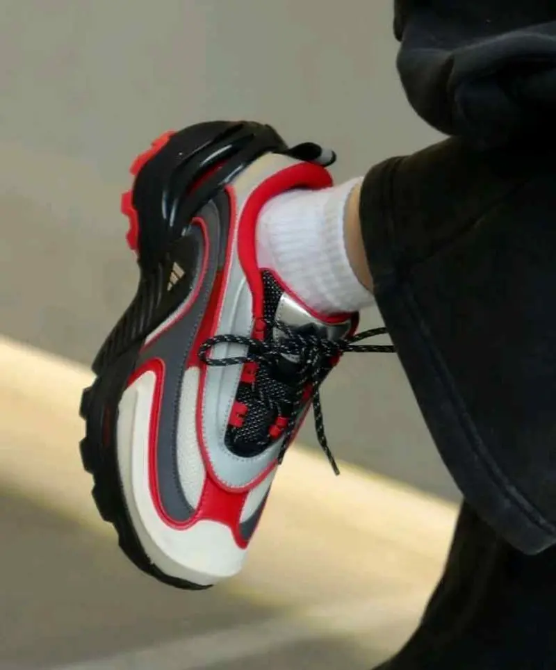 Adiidass Wonder Runner Turbo Red - Image 2