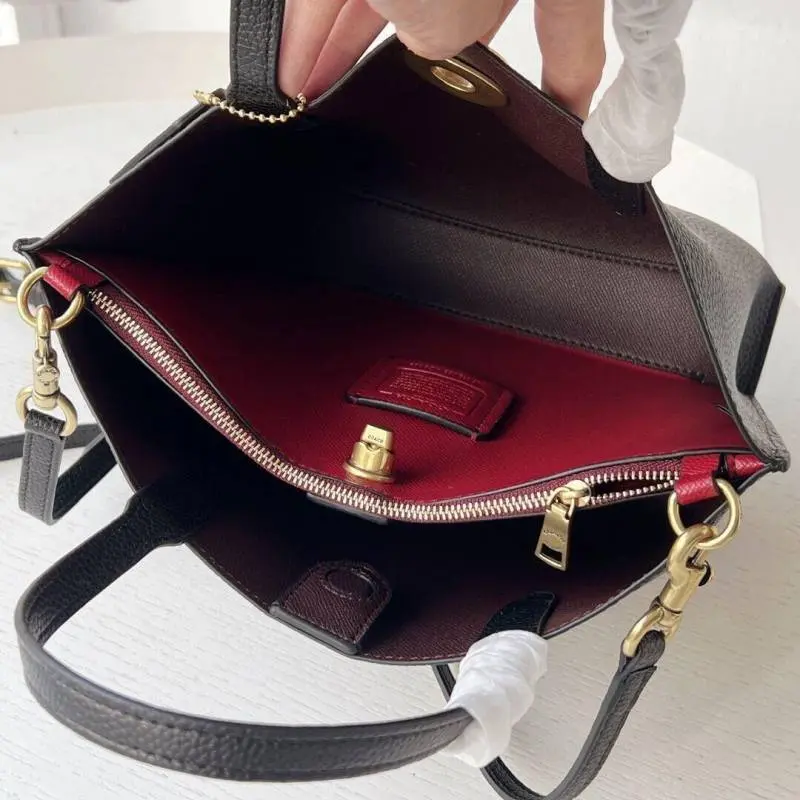 Coach Willow CB Small Tote With OriginaLbox DustCover CoatchCarryBag Highend - Image 9