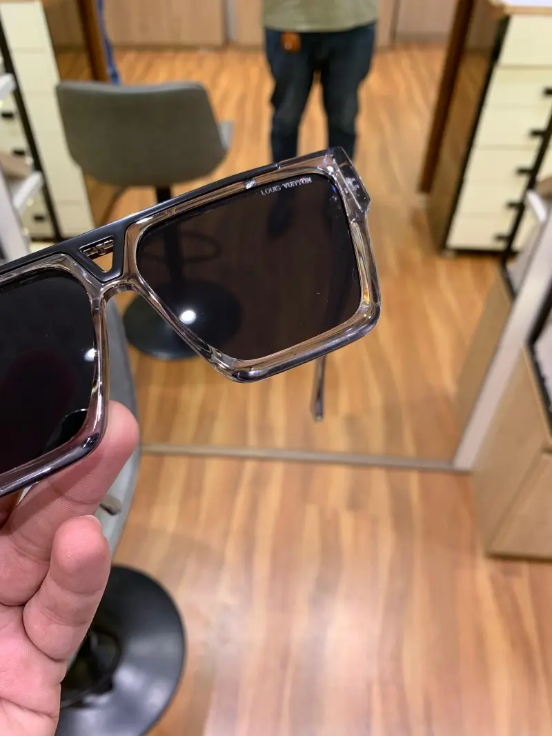 Louis Vuitton square evidence 1502 grey black - Image 2