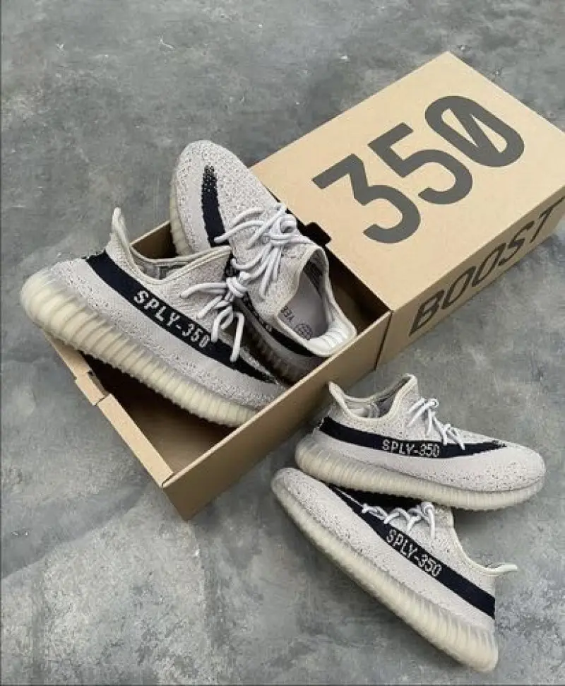 Adidas YEEZY 350 V2 SLATE SEMI UA WITH FULL KIT - Image 4
