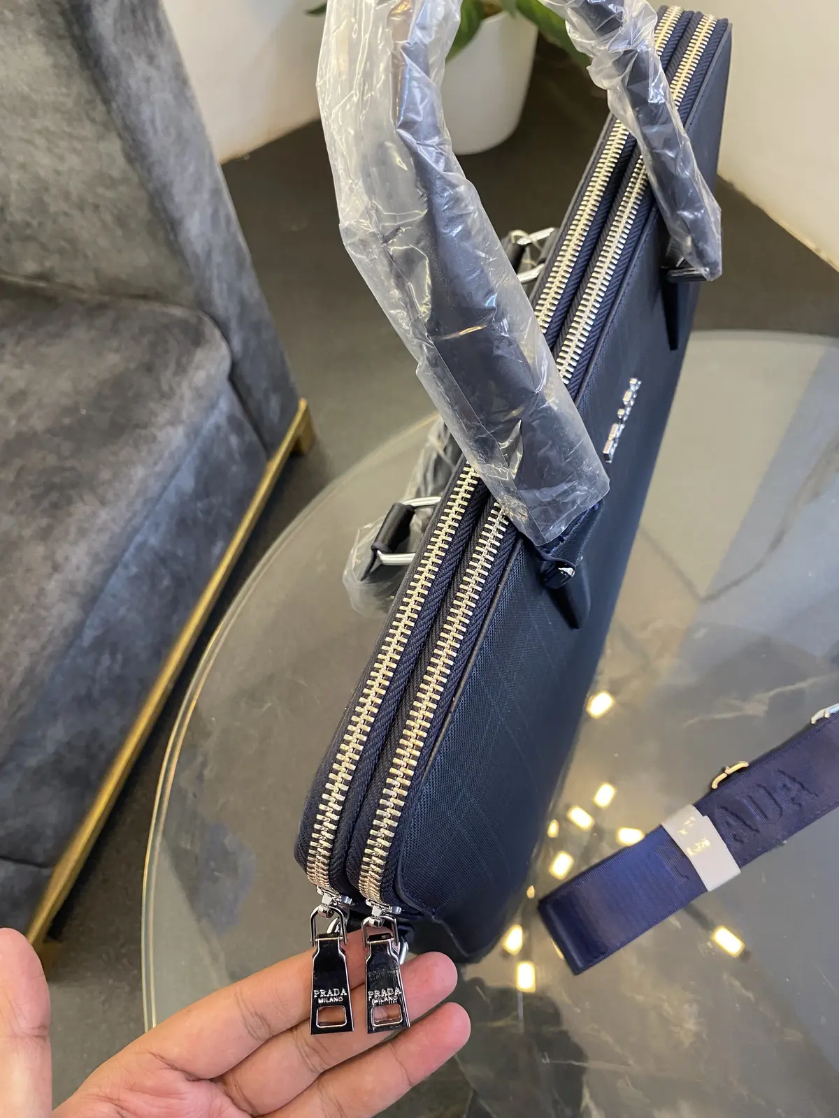 Prada Navy blue Professionauldouble zip and back zip laptop bag - Image 3
