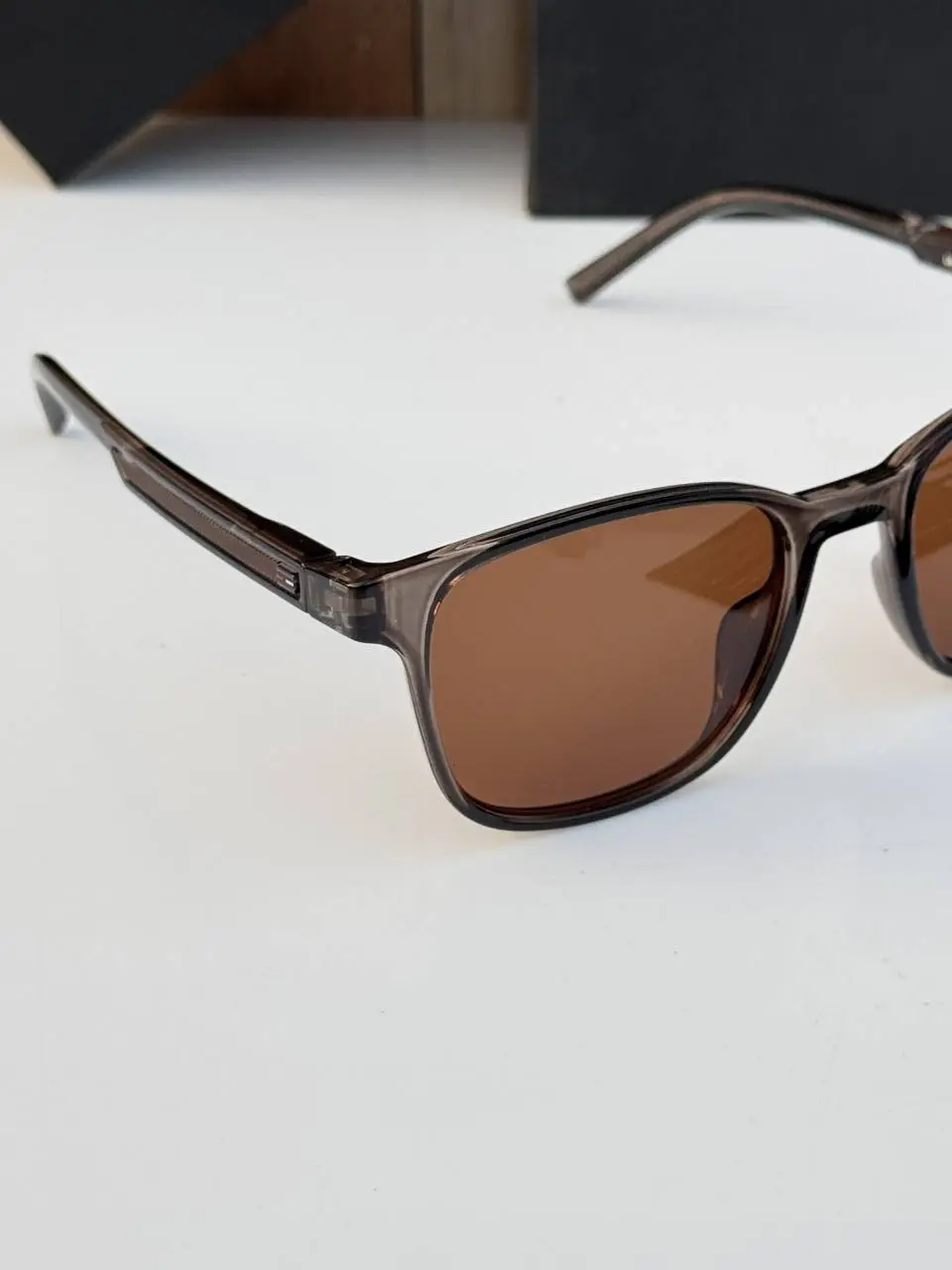Tommy hilfigar grey brown - Image 2