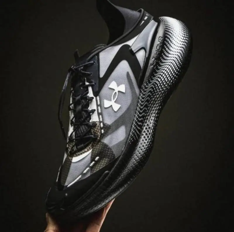 Under Armouur Hovr Echo Slipspeed Black white - Image 3