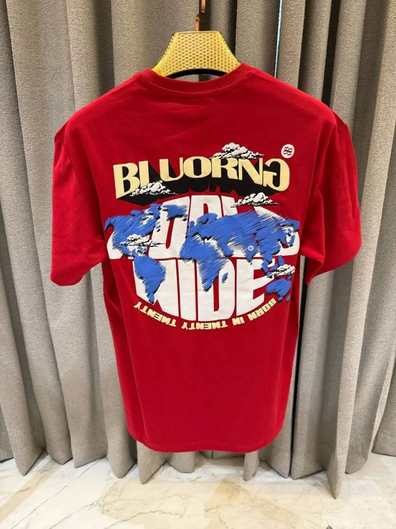 BLU ORNG World Map Print Round Neck T-shirt Red - Image 2