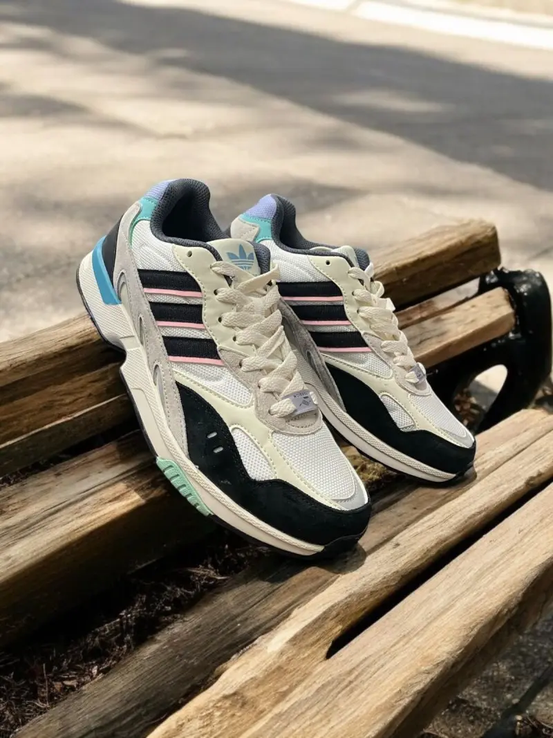 Adidas torsion super sneakers - Image 6