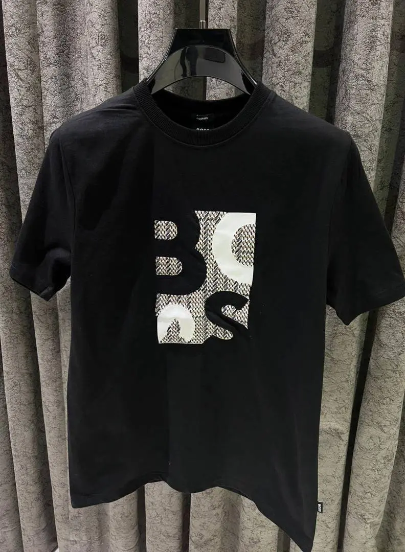HUGO BOS IMPORTED STORE ARTICLE T-SHIRT - Image 2
