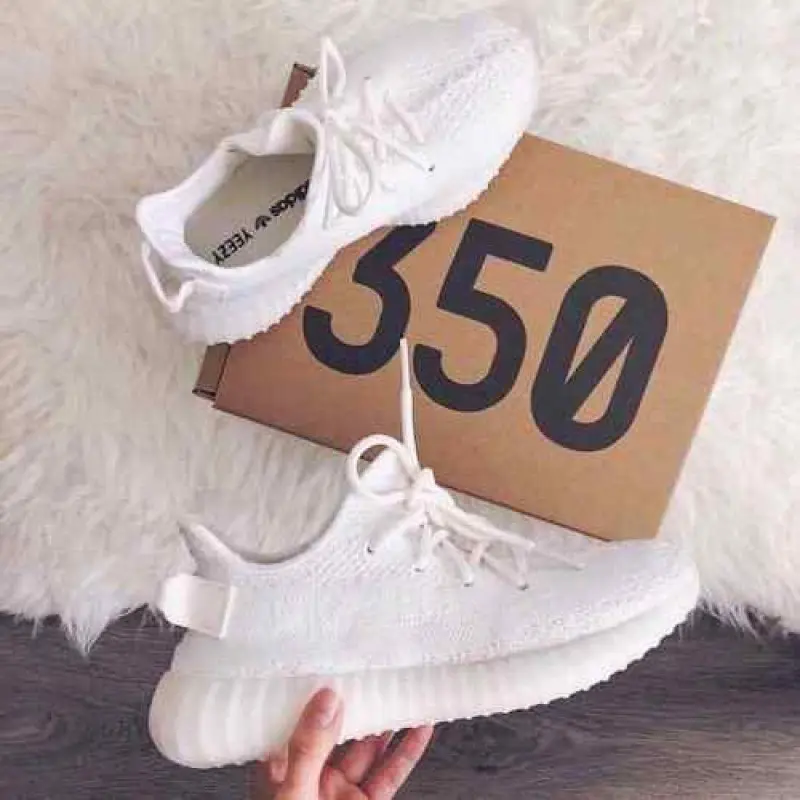 Adidas Yeezy Boost 350 V2 Oreo SEMI UA With All Accesories 543