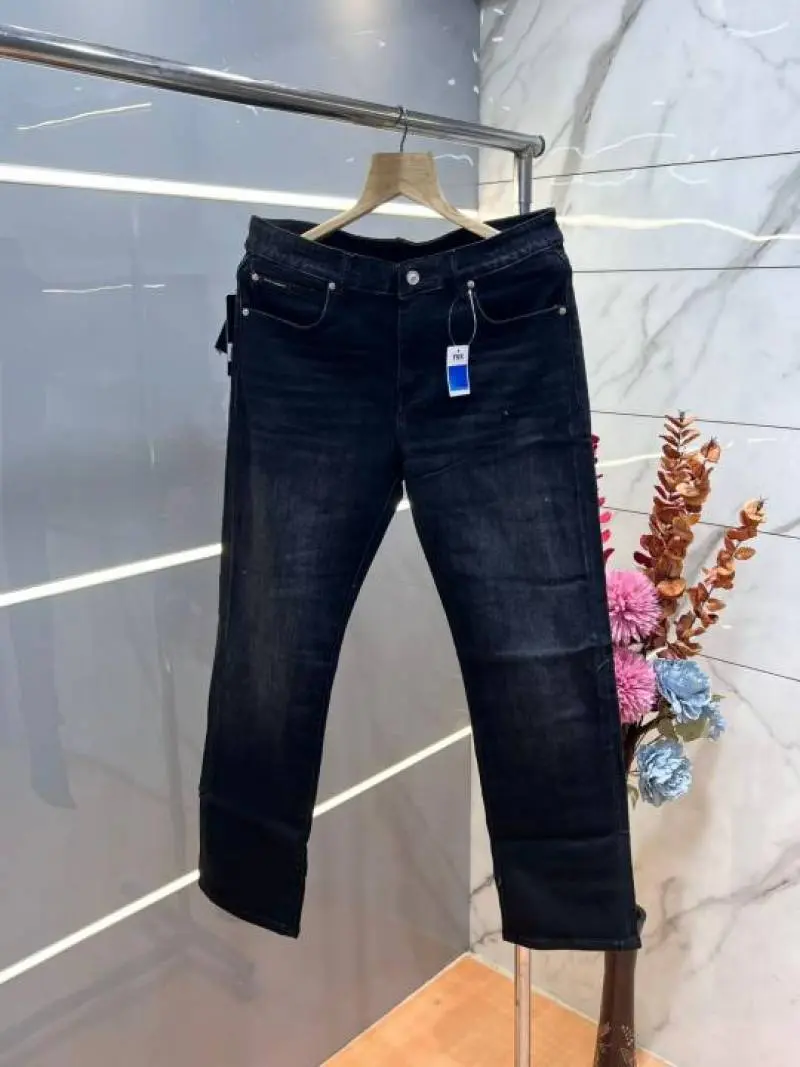 Dol c and Gabbana Black Shade Straight Fit Premium Imported Stretchable Lycra Fabric Denim with Metal Logo 3666 - Image 2