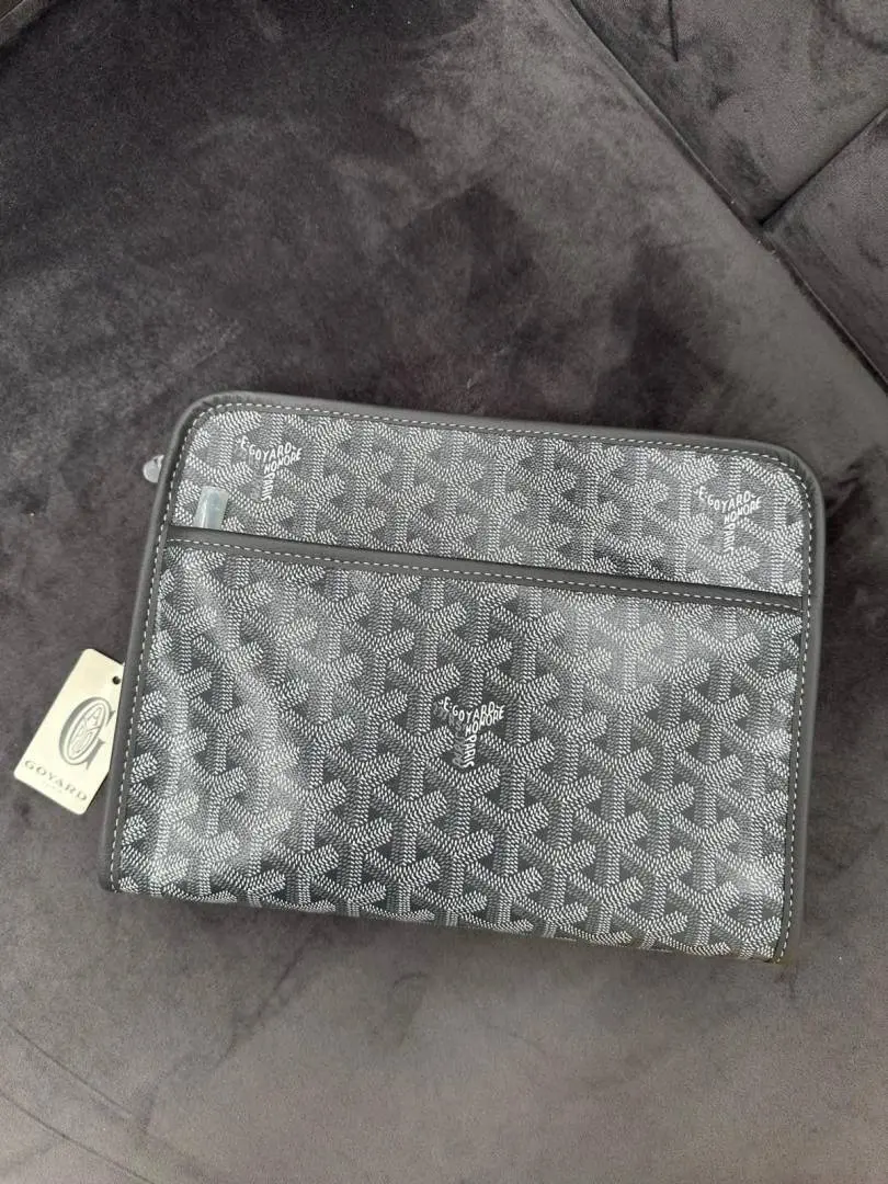 Goyerdd Jouvence BB Small Pouch With Original Box And Dustcover - Image 3
