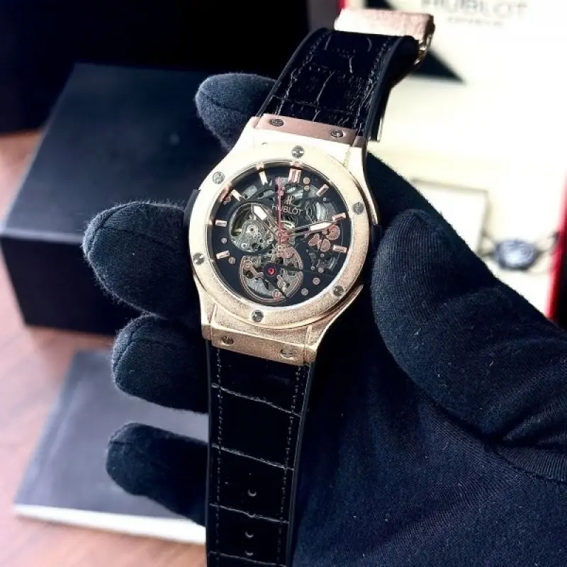 Hublot Automatic Rosegold Black - Image 3