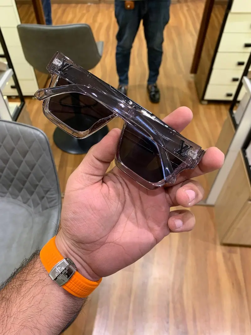 Louis Vuitton square evidence 1502 grey black - Image 4