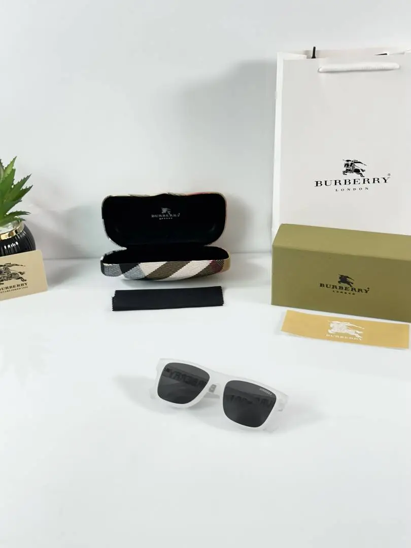 Burberry 4458 Ice Black - Image 2