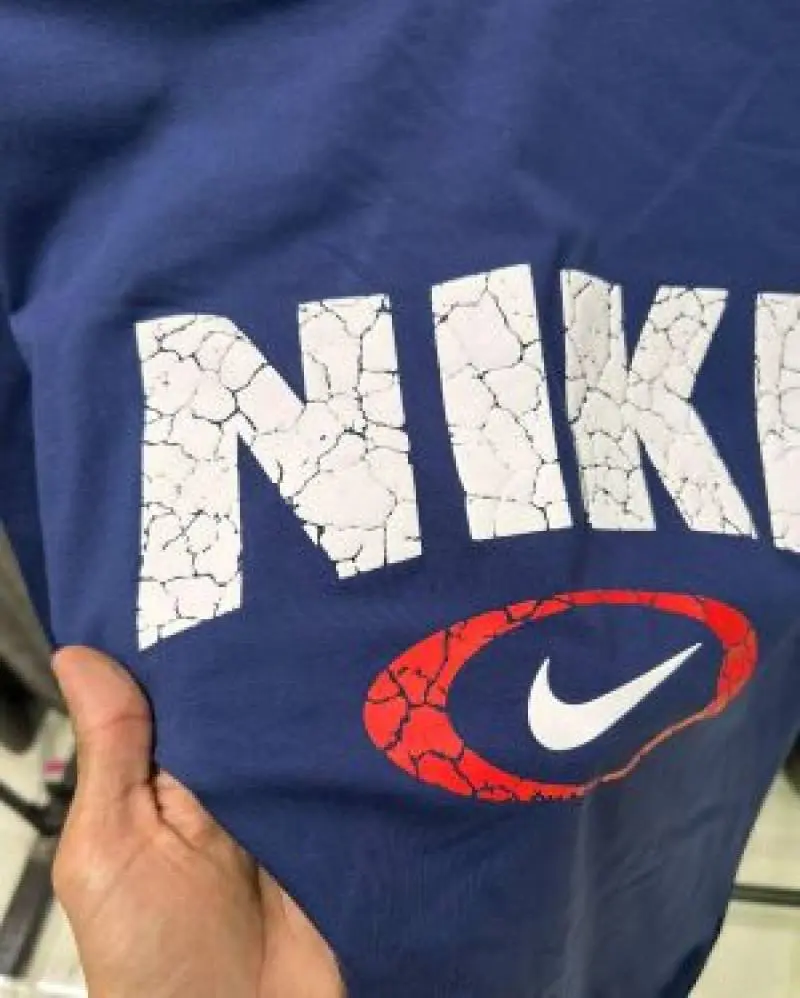 Nike IMPORTED STORE ARTICLE T-SHIRT - Image 2