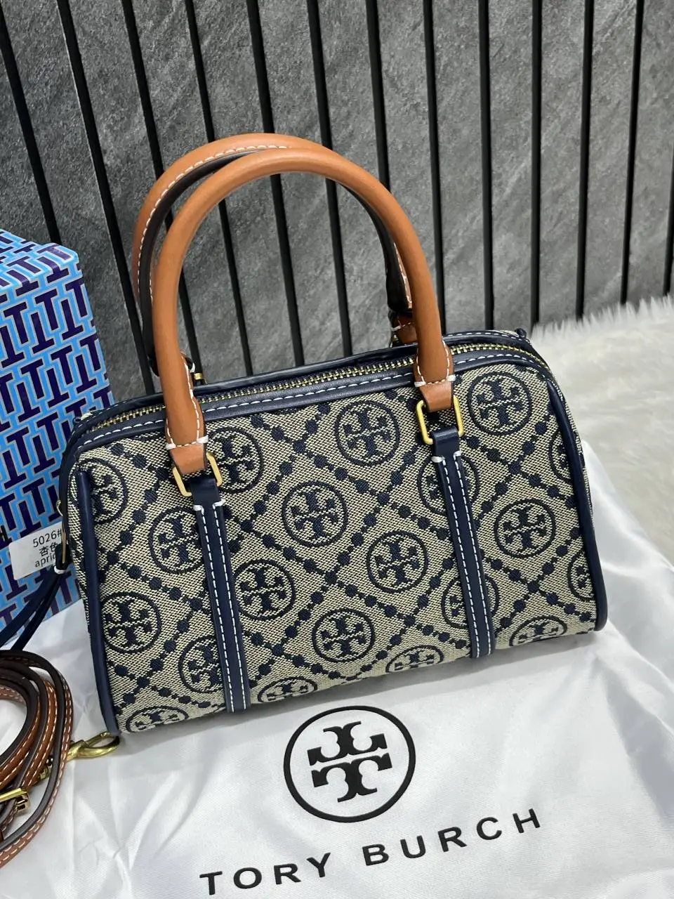 Tori Burch Mini Boston Blue With OriginalBox DustCover - Image 4