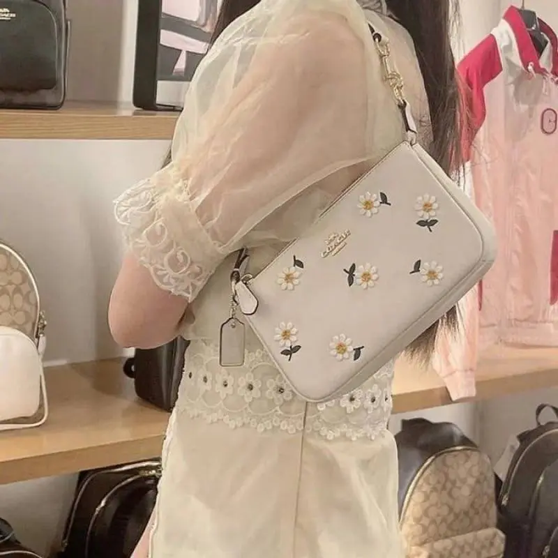 Coach Nolita 19 Daisy With OriginalBox PearlChain SmallShoulderChain BoxPacking - Image 2