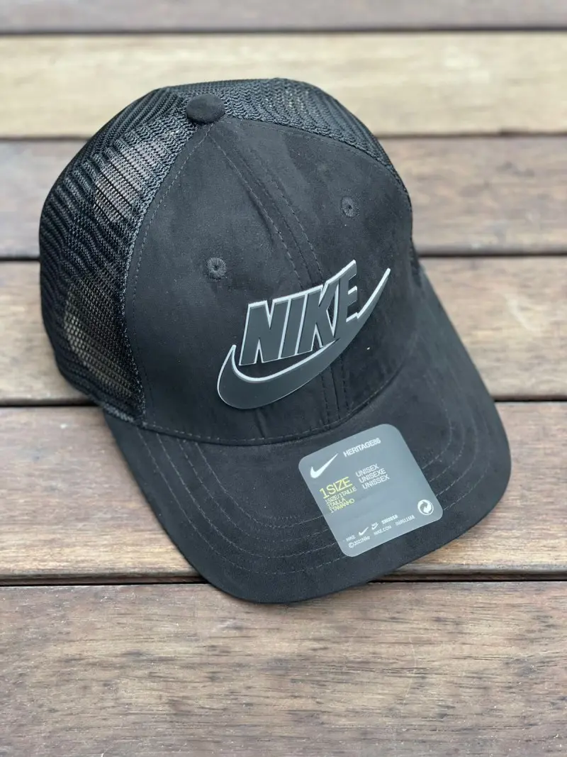 Nike Unisex Black White Premium Unisex Cap (With Box) 32