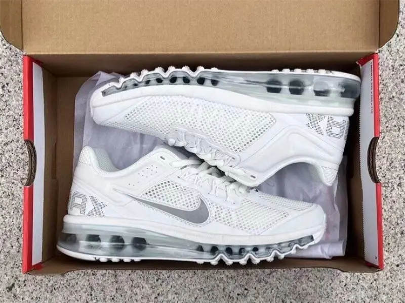 Nike Air Max 2013 Triple White - Image 5