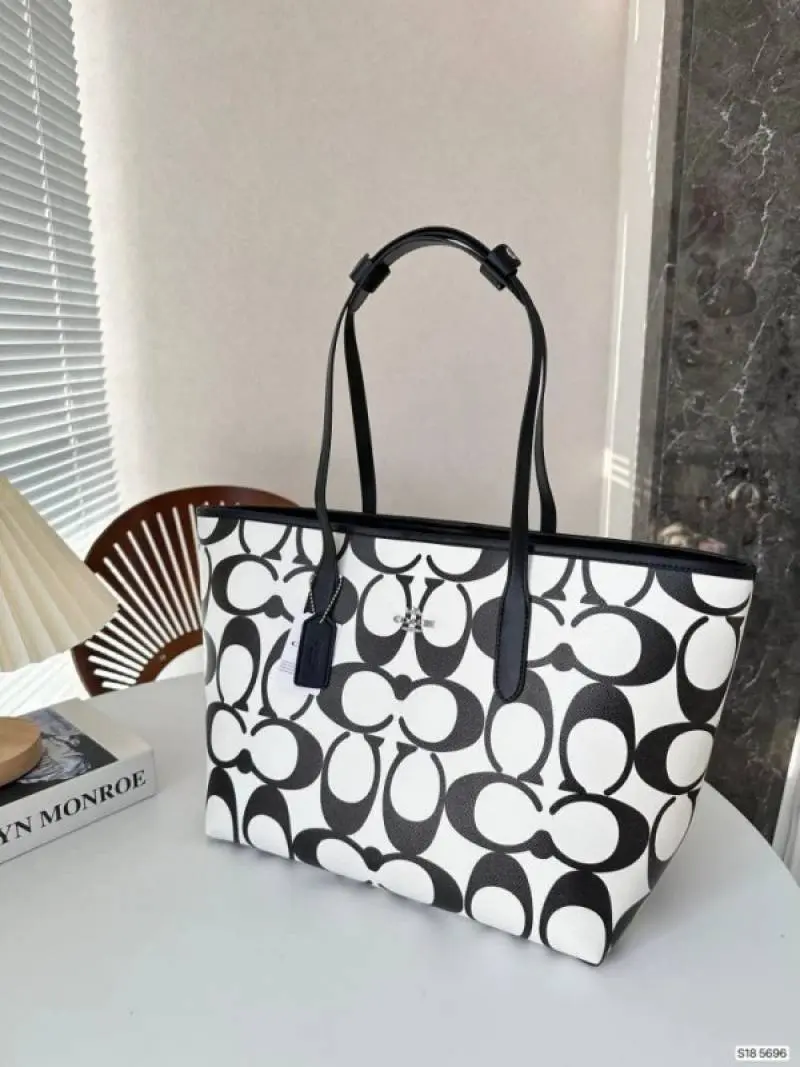 Signature City Limited Edition Premium Tote Bag With OG Magnetic Box & Dust Bag (Black White-874)