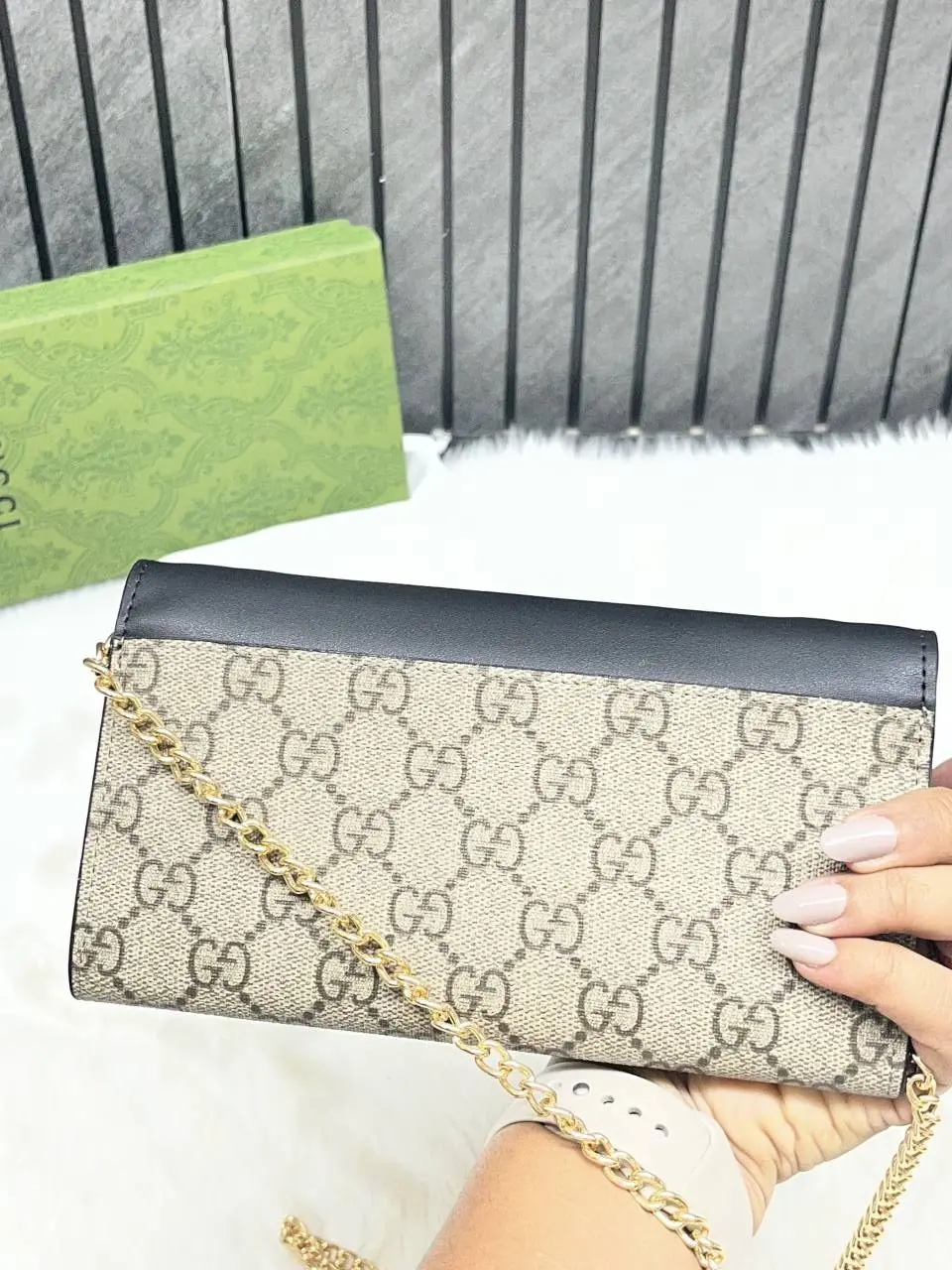 Gucci 72 Padlock Chainwallet With OriginalBox DustCover - Image 6