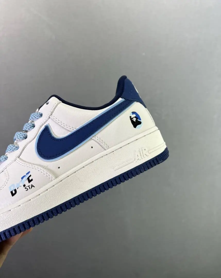 NIKK.E AIRFORCE 1 X BAPE STA WHITE BLUE - Image 6