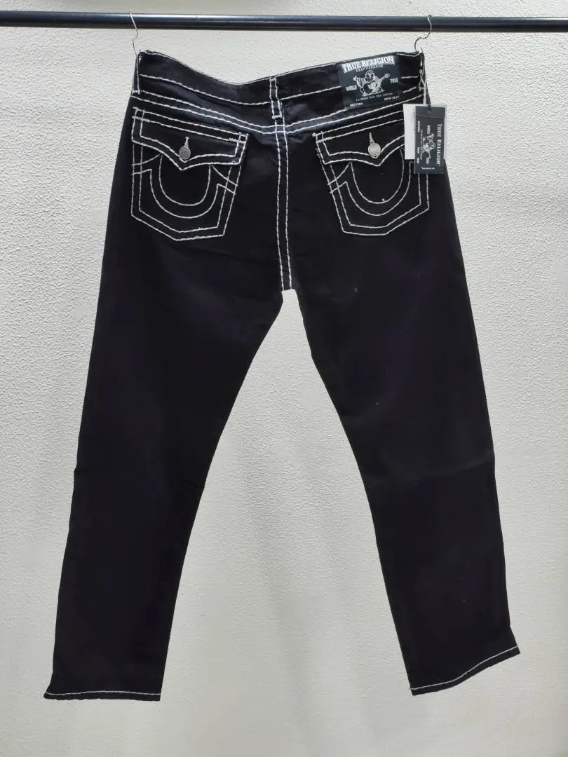 TRUE RELIGION IMPORTED STORE ARTICLE JEANS