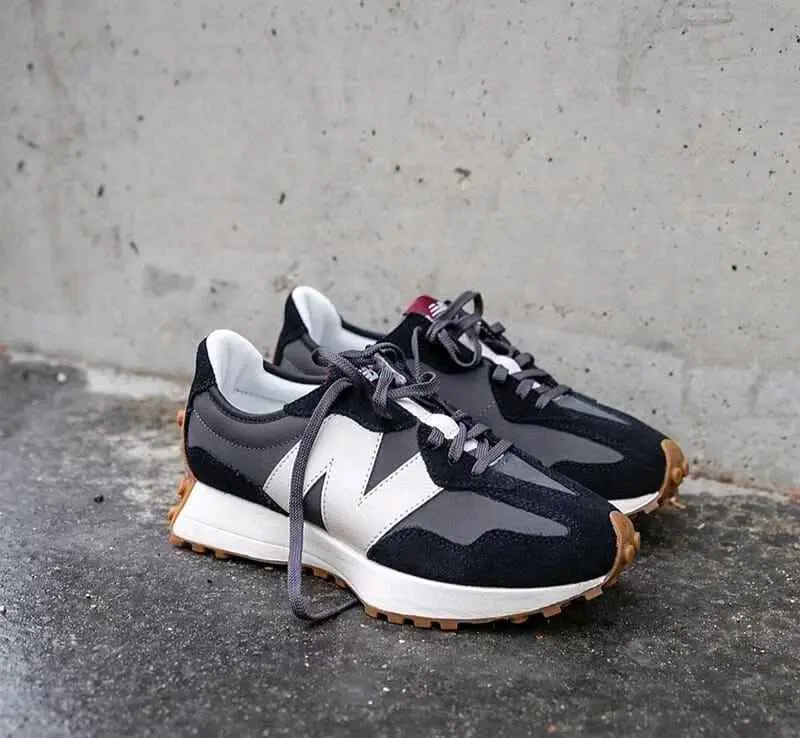 Neww Balance 327 Black White 5078 - Image 3