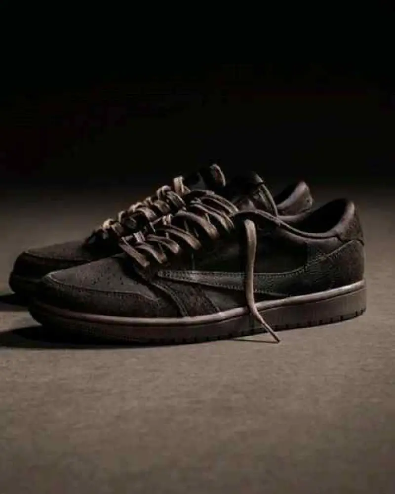 Travis scott x Nikkee air jordan retro 1 low velvet brown semi ua 2190 - Image 5