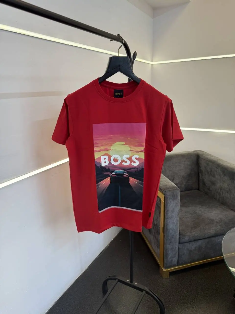Hugo bos turkey imported heavy print and patch round neck tshirt red sale