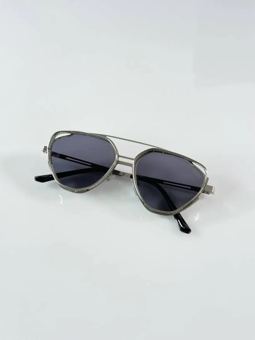 Maybach 2171 Silver Black - Image 3