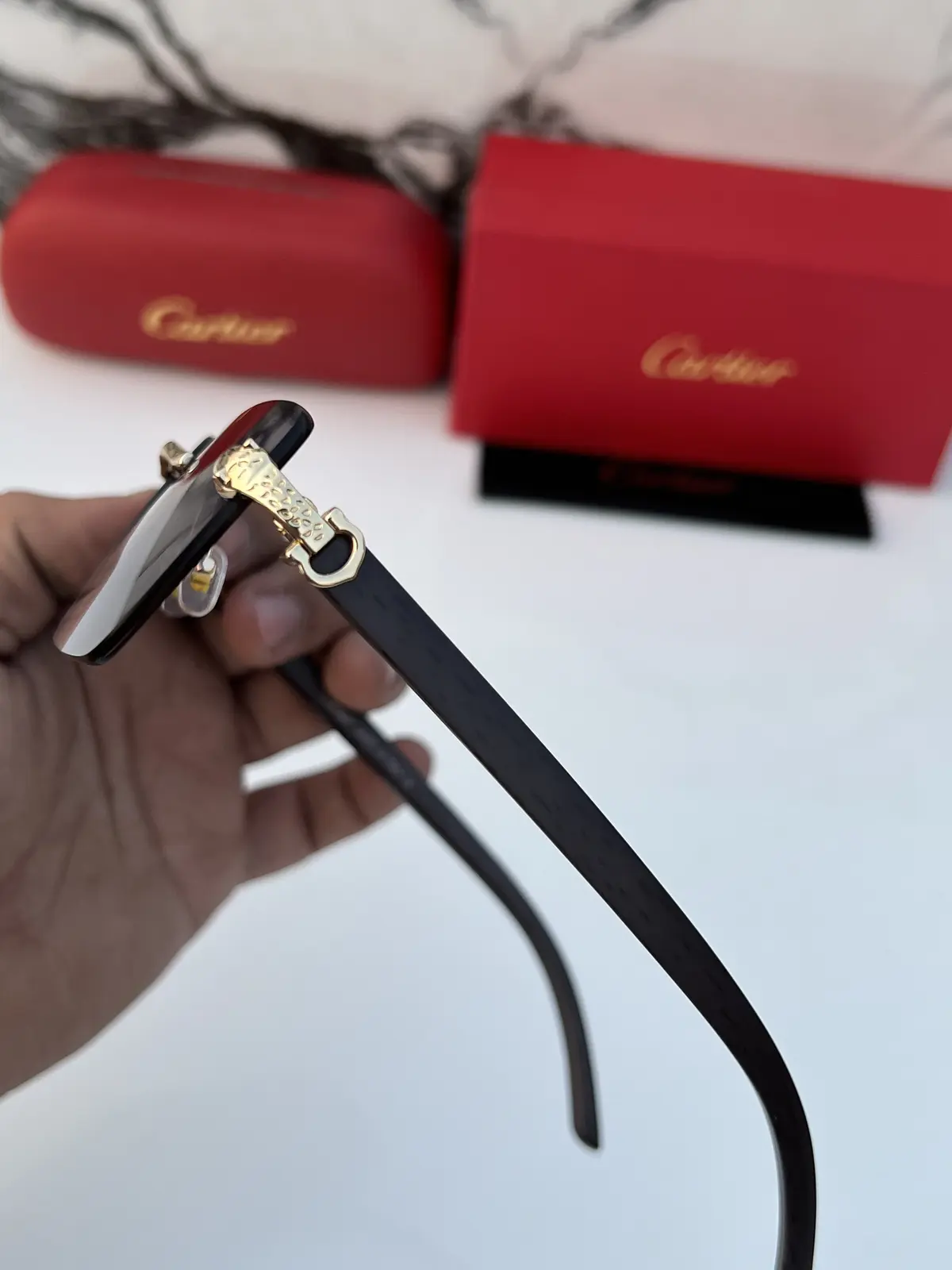 Cartier 3060 gold black shaded - Image 6