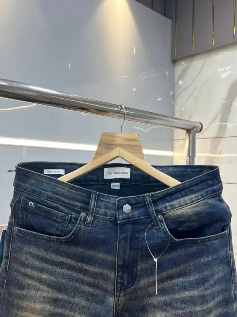 Ck calvi Klei Green Shade Straight Fit Premium Imported Stretchable Lycra Fabric Denim with Embroidered Logo 3683 - Image 4