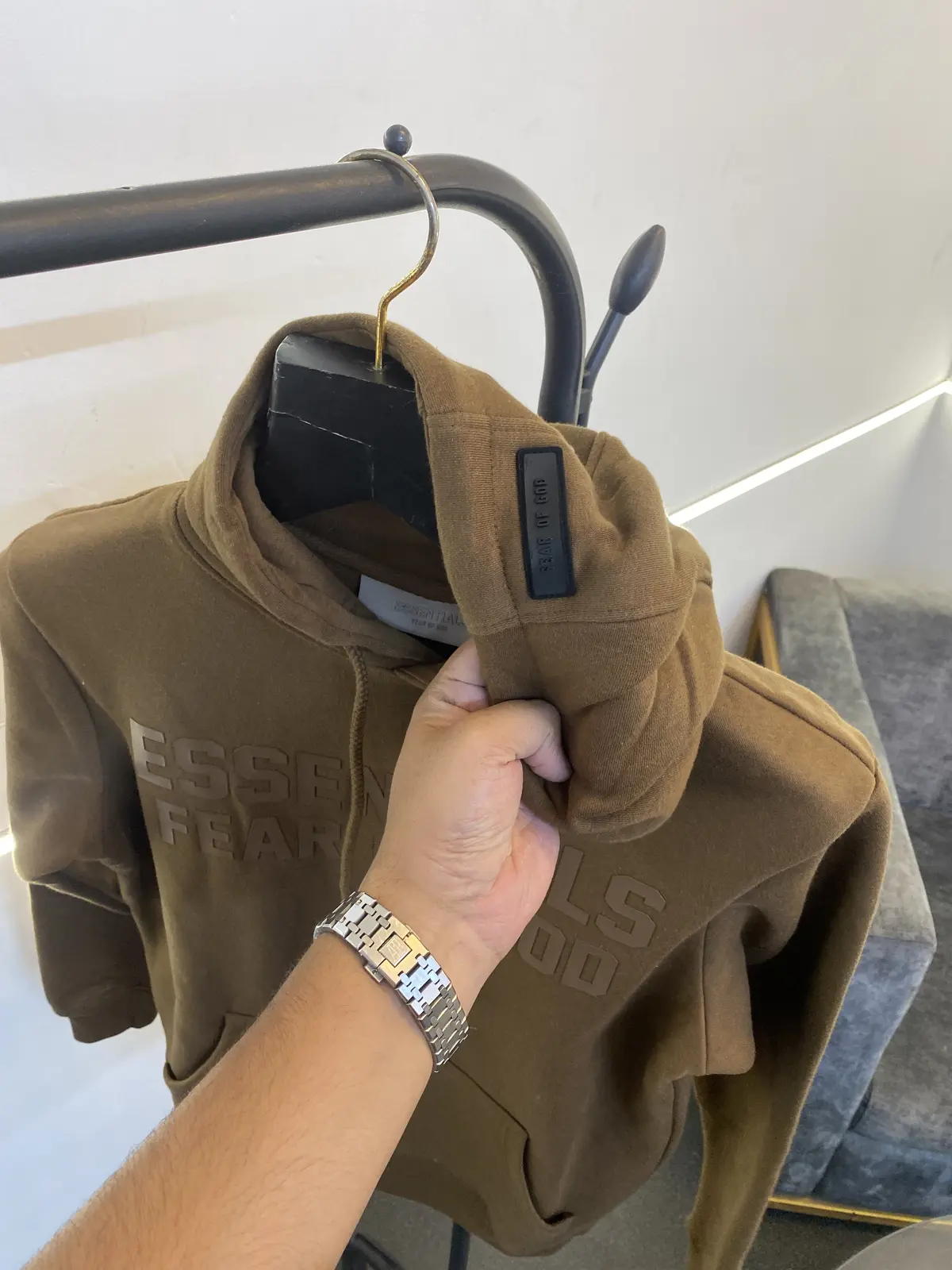 Essentials fear of god imported hoodie brown - Image 3