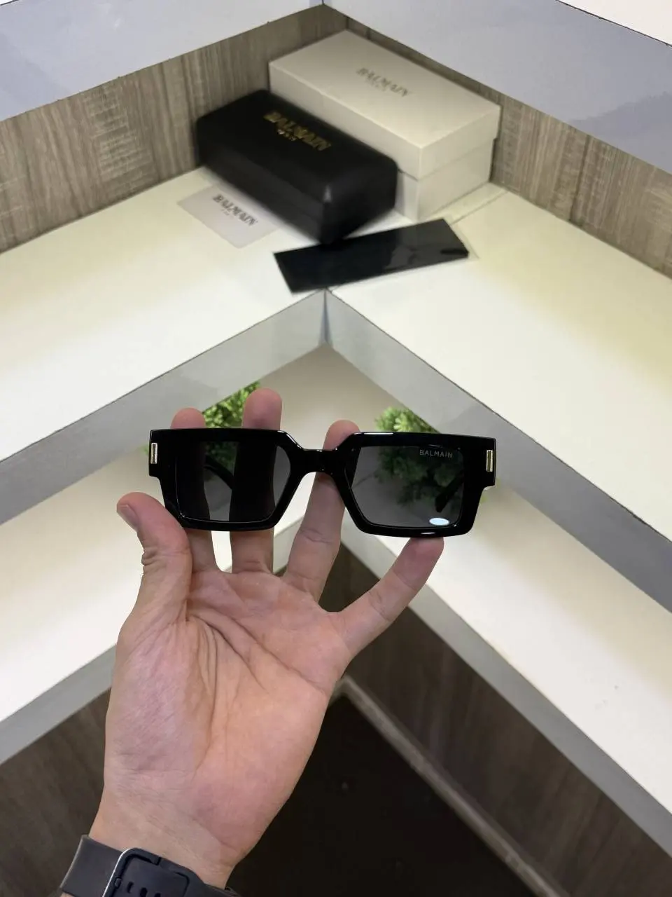 Balmain Paris 6108 Sunglass - Image 7