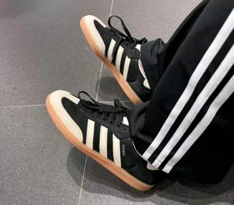 Adidas Samba Core Black Wonder White 1221 - Image 3