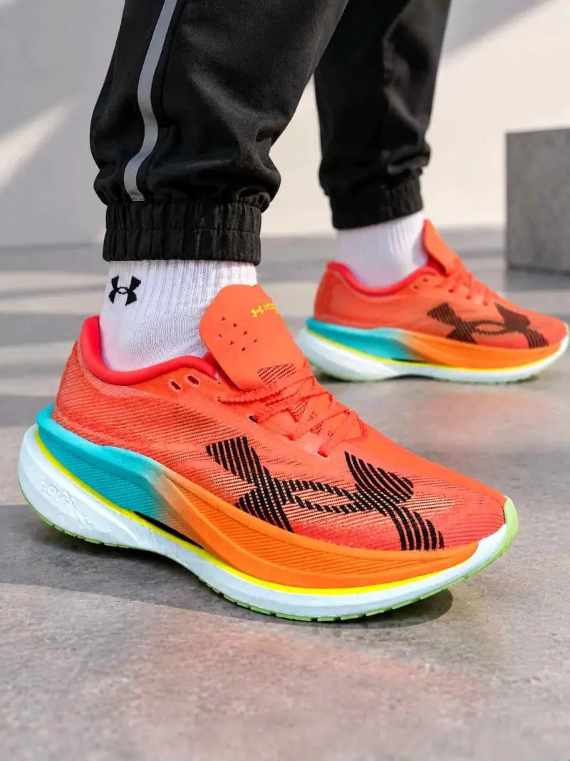 Under Armouurr Velociti Elite Bright Neon Orange - Image 2
