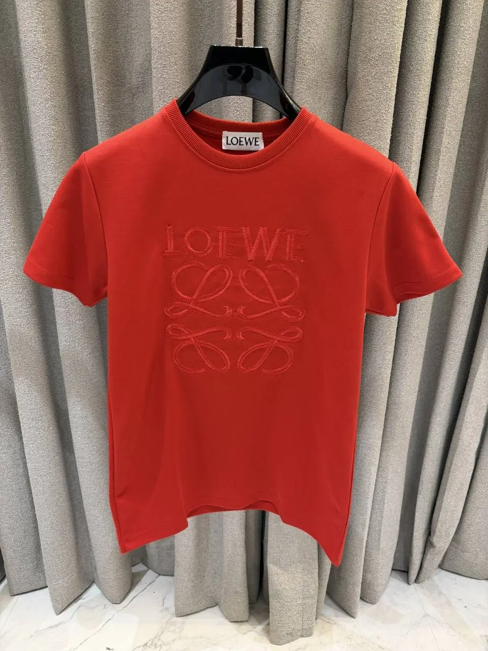 Loewe Premium Red Round Neck Tshirt - Image 2