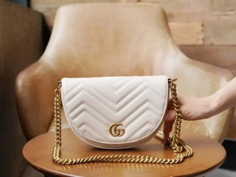 Gucci GG Marmont Moon Premium Shoulder Bag With OG Box & Premium Dust Bag & Carry Bag (White - 905) - Image 8